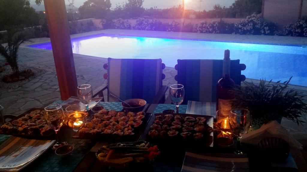 Simona Stone House Villa Polis Bilik gambar