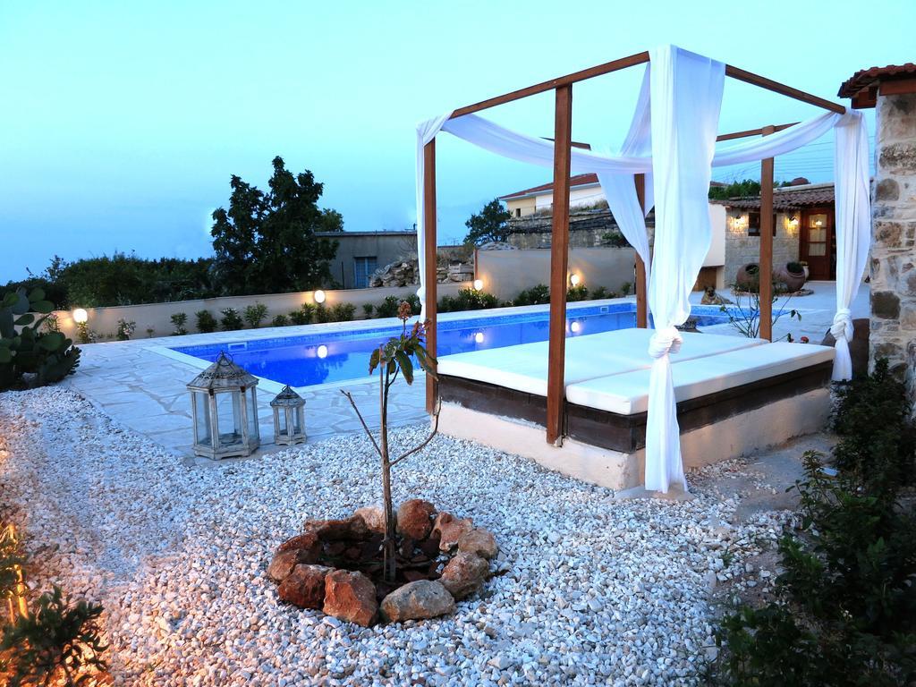 Simona Stone House Villa Polis Bilik gambar
